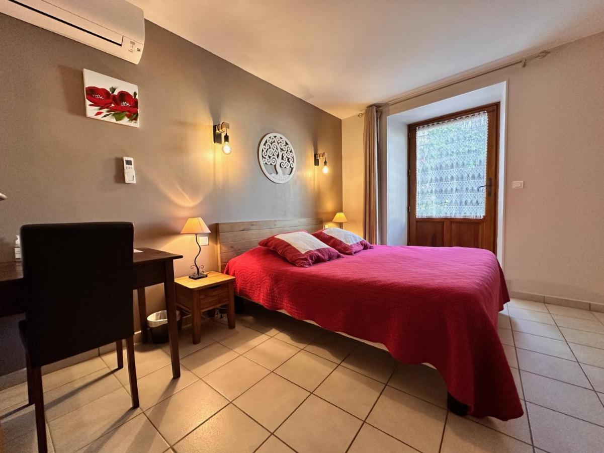 Chambres D'Hotes Les Clapas Chauzon Exterior photo